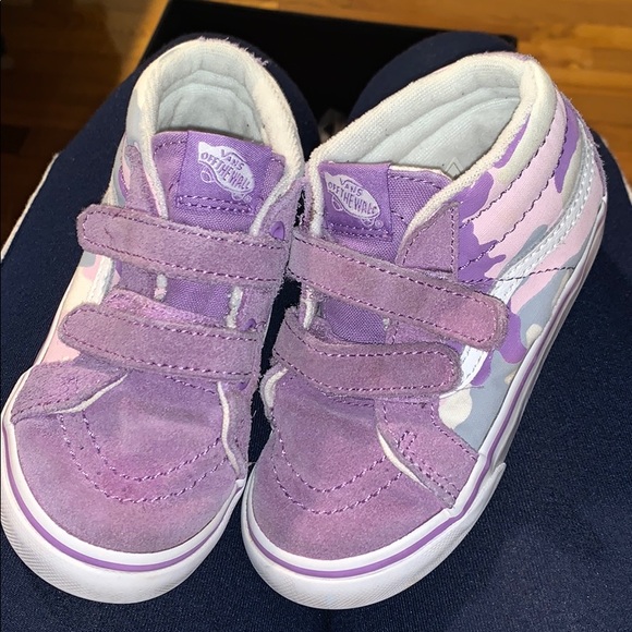 girls purple vans